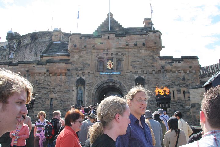 Vor Edinburgh Castle